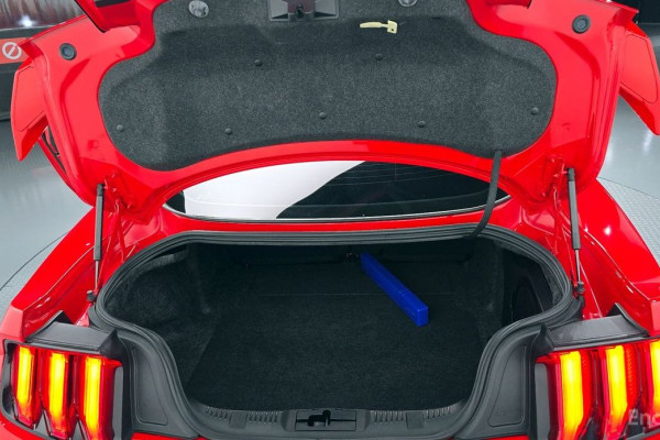 2021 Ford Mustang с пробегом 117 883 км