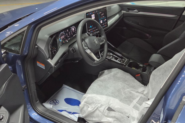 2026 Volkswagen Golf с пробегом 17 км