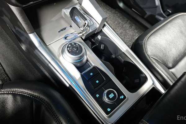 2022 Ford Explorer с пробегом 58 025 км