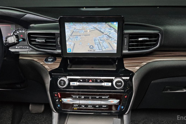 2022 Ford Explorer с пробегом 58 025 км