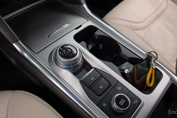 2022 Ford Explorer с пробегом 35 670 км