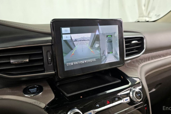 2022 Ford Explorer с пробегом 35 670 км