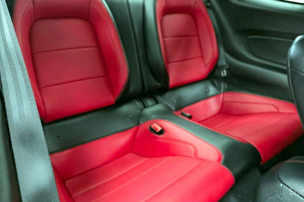 2020 Ford Mustang с пробегом 88 659 км