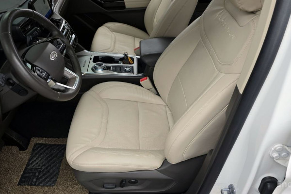 2022 Ford Explorer с пробегом 35 670 км