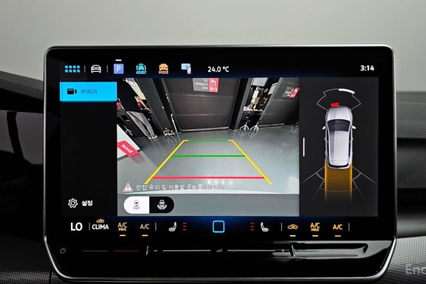 2025 Volkswagen Golf с пробегом 5 317 км