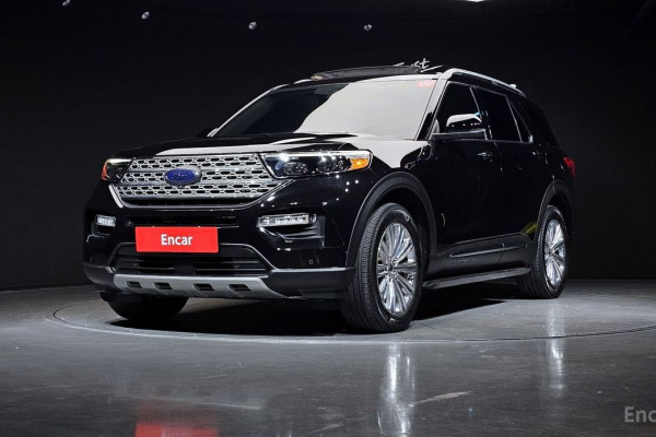 2021 Ford Explorer с пробегом 33 365 км