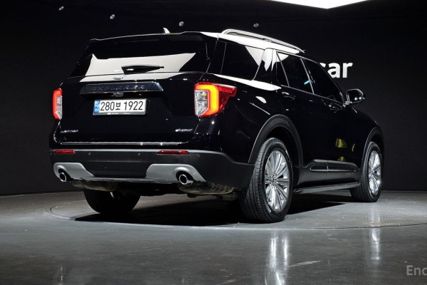 2021 Ford Explorer с пробегом 33 365 км