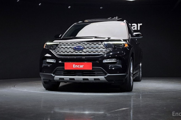 2021 Ford Explorer с пробегом 33 365 км