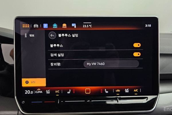 2025 Volkswagen Golf с пробегом 5 317 км