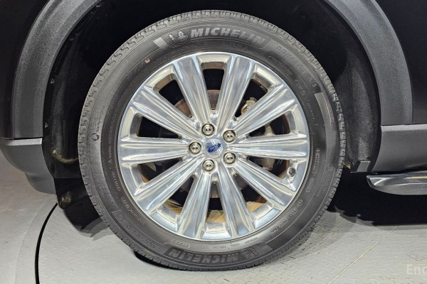 2021 Ford Explorer с пробегом 33 365 км