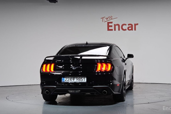 2020 Ford Mustang с пробегом 38 458 км