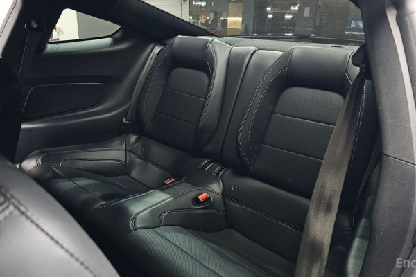 2020 Ford Mustang с пробегом 38 458 км