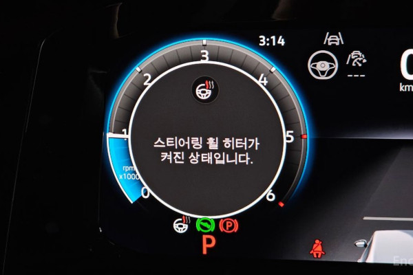 2025 Volkswagen Golf с пробегом 5 317 км