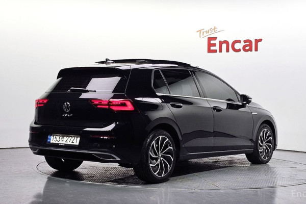 2022 Volkswagen Golf с пробегом 76 496 км