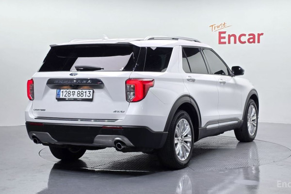2021 Ford Explorer с пробегом 67 930 км