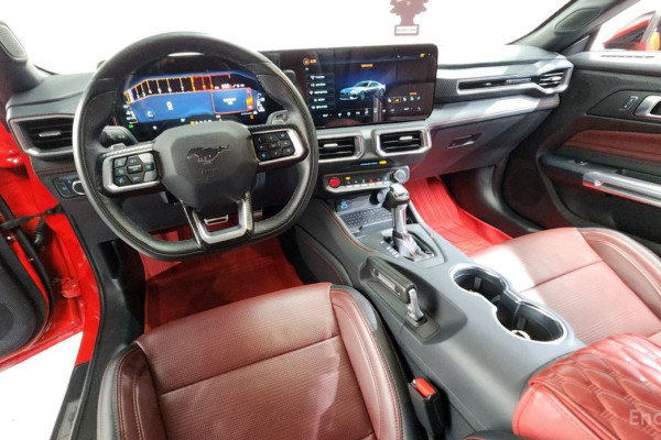 2024 Ford Mustang с пробегом 21 820 км