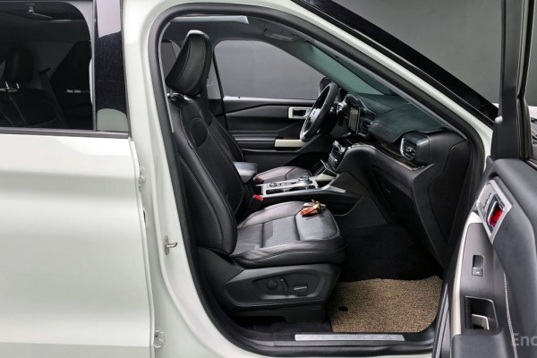 2021 Ford Explorer с пробегом 67 930 км