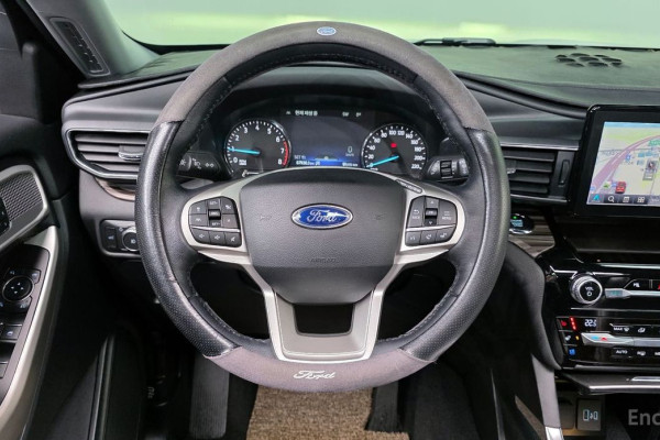 2021 Ford Explorer с пробегом 67 930 км