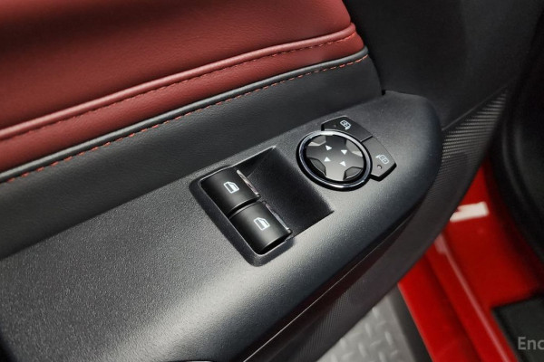 2024 Ford Mustang с пробегом 21 820 км