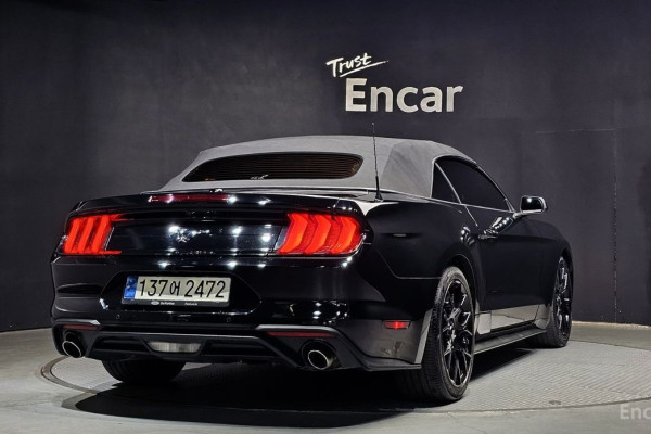 2021 Ford Mustang с пробегом 57 856 км