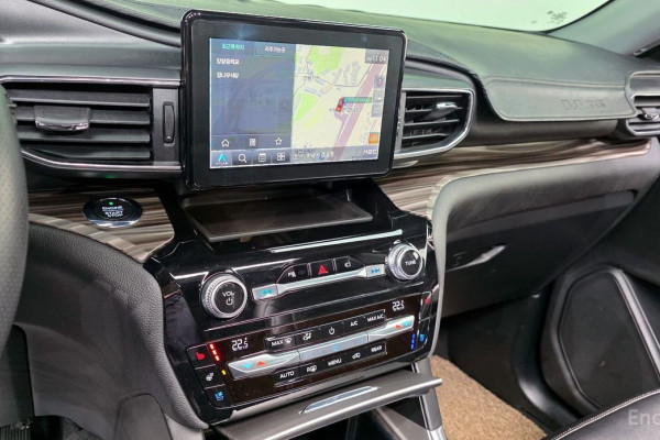 2021 Ford Explorer с пробегом 67 930 км