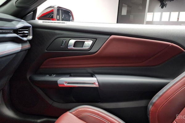 2024 Ford Mustang с пробегом 21 820 км