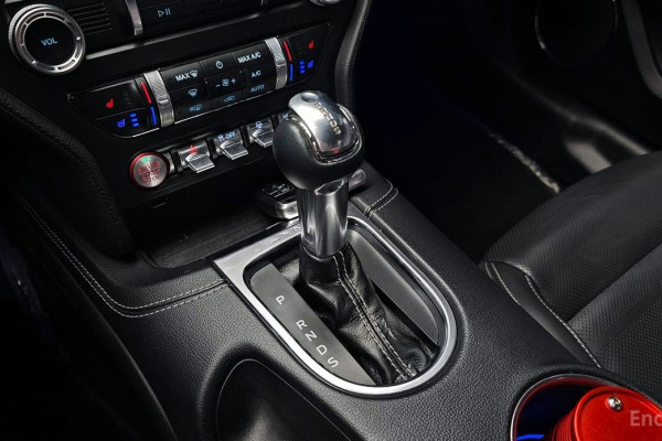 2021 Ford Mustang с пробегом 57 856 км