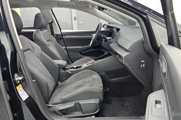 2022 Volkswagen Golf с пробегом 76 496 км