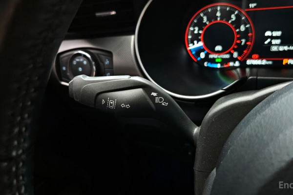 2021 Ford Mustang с пробегом 57 856 км