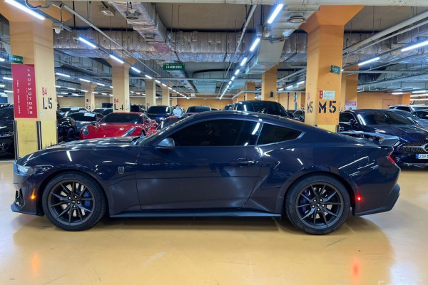 2024 Ford Mustang с пробегом 7 000 км