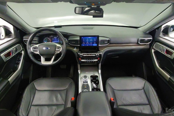 2021 Ford Explorer с пробегом 104 675 км