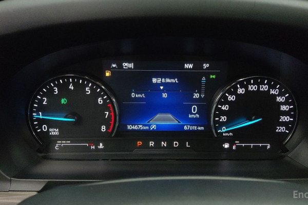 2021 Ford Explorer с пробегом 104 675 км