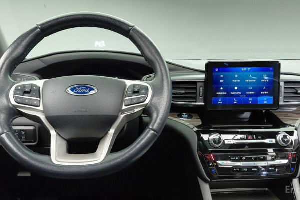 2021 Ford Explorer с пробегом 104 675 км