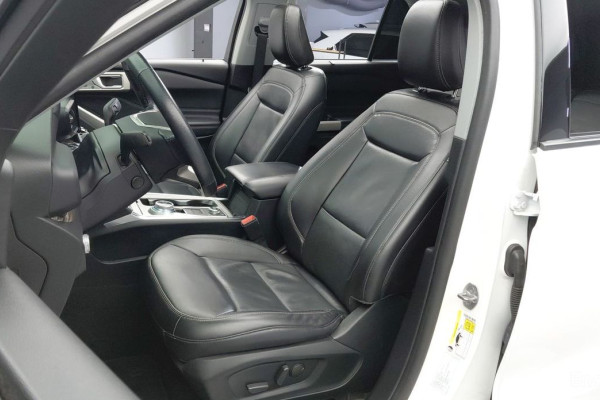 2021 Ford Explorer с пробегом 104 675 км