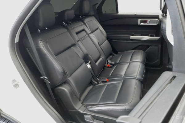 2021 Ford Explorer с пробегом 104 675 км