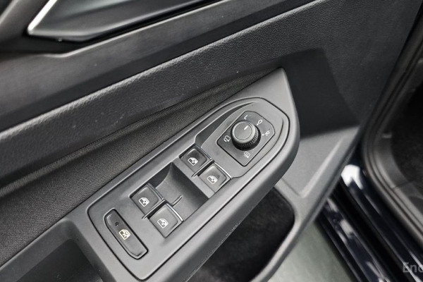 2022 Volkswagen Golf с пробегом 76 496 км