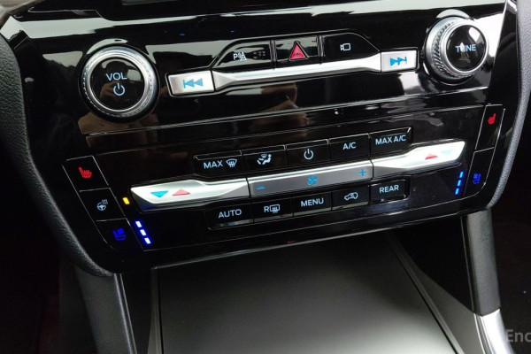 2021 Ford Explorer с пробегом 104 675 км