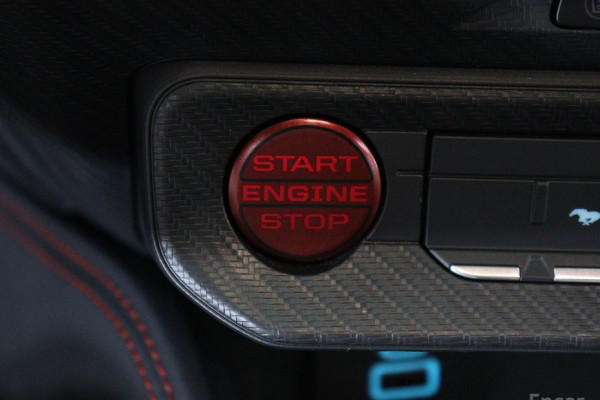 2024 Ford Mustang с пробегом 2 500 км