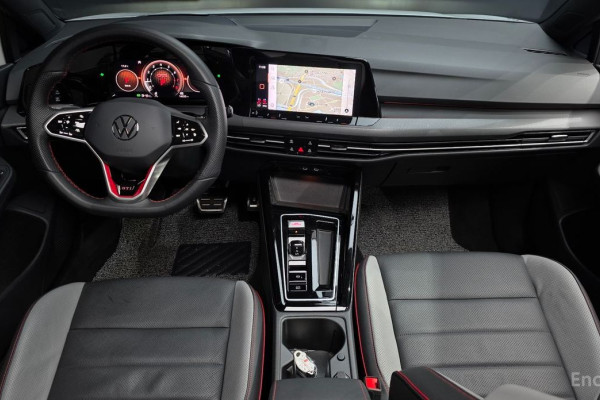 2024 Volkswagen Golf с пробегом 14 252 км