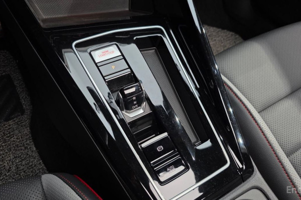 2024 Volkswagen Golf с пробегом 14 252 км