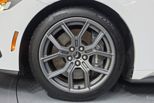 2024 Ford Mustang с пробегом 11 876 км