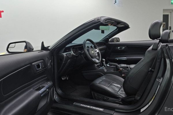 2020 Ford Mustang с пробегом 86 981 км