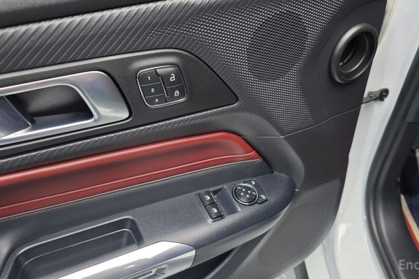 2024 Ford Mustang с пробегом 11 876 км