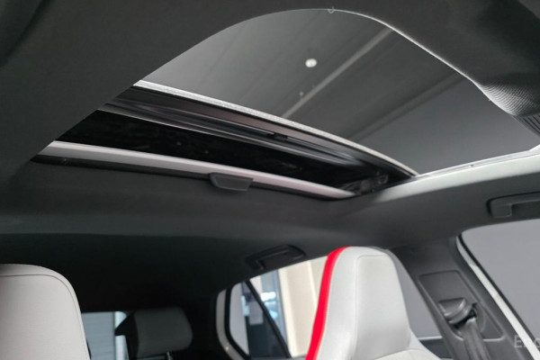 2024 Volkswagen Golf с пробегом 14 252 км