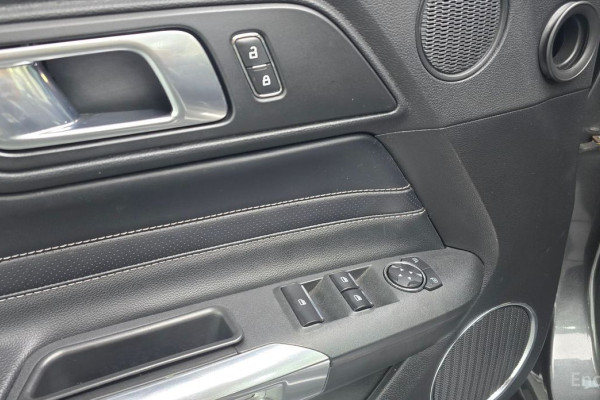 2020 Ford Mustang с пробегом 86 981 км