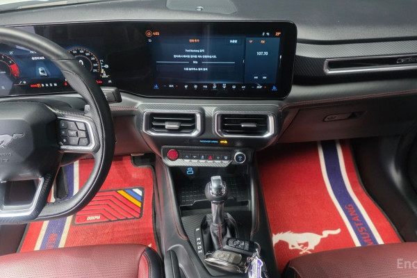 2024 Ford Mustang с пробегом 11 876 км