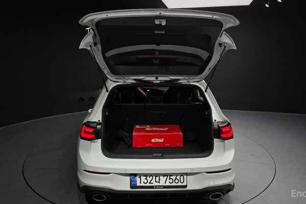 2024 Volkswagen Golf с пробегом 14 252 км