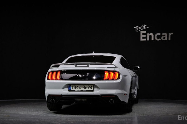 2021 Ford Mustang с пробегом 91 732 км