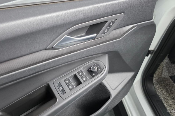 2024 Volkswagen Golf с пробегом 14 252 км