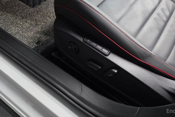 2024 Volkswagen Golf с пробегом 14 252 км